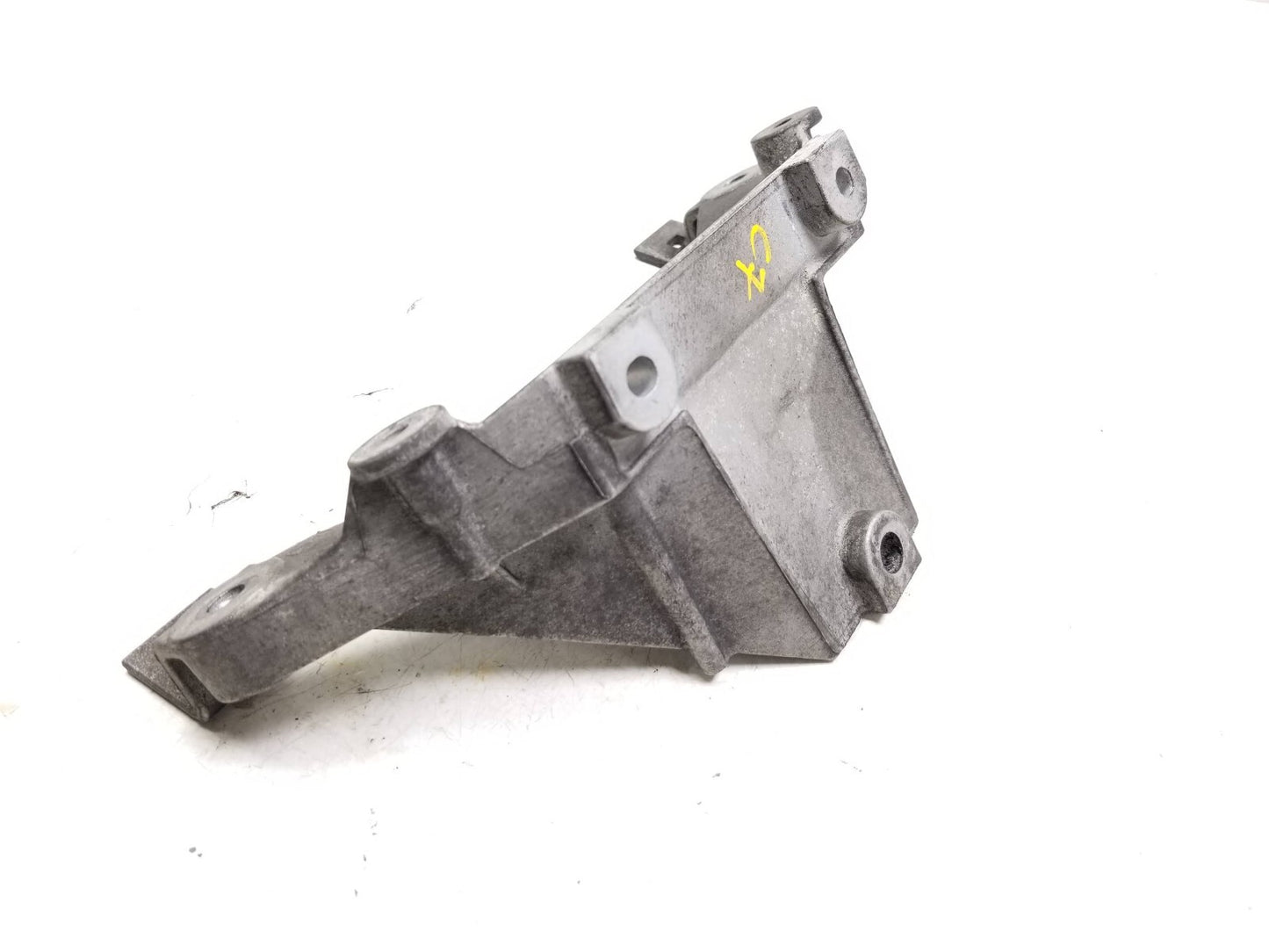 2007 - 2013 BMW X5 E70 Gearbox Mounting Bracket OEM