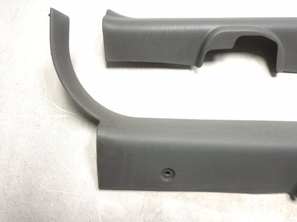 2008 Hyundai Tucson Left & Right Front Door Sill Scuff Plate Pair OEM