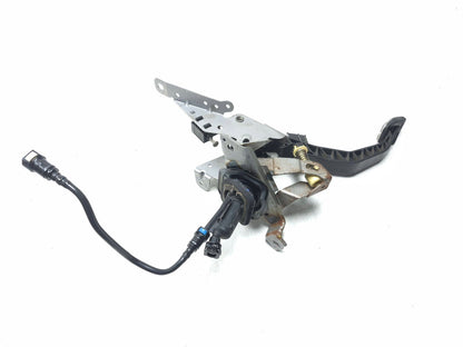 2013 Ford Focus St 2.0l Clutch Pedal W/master Cylinder Cv61-7b633-ga OEM