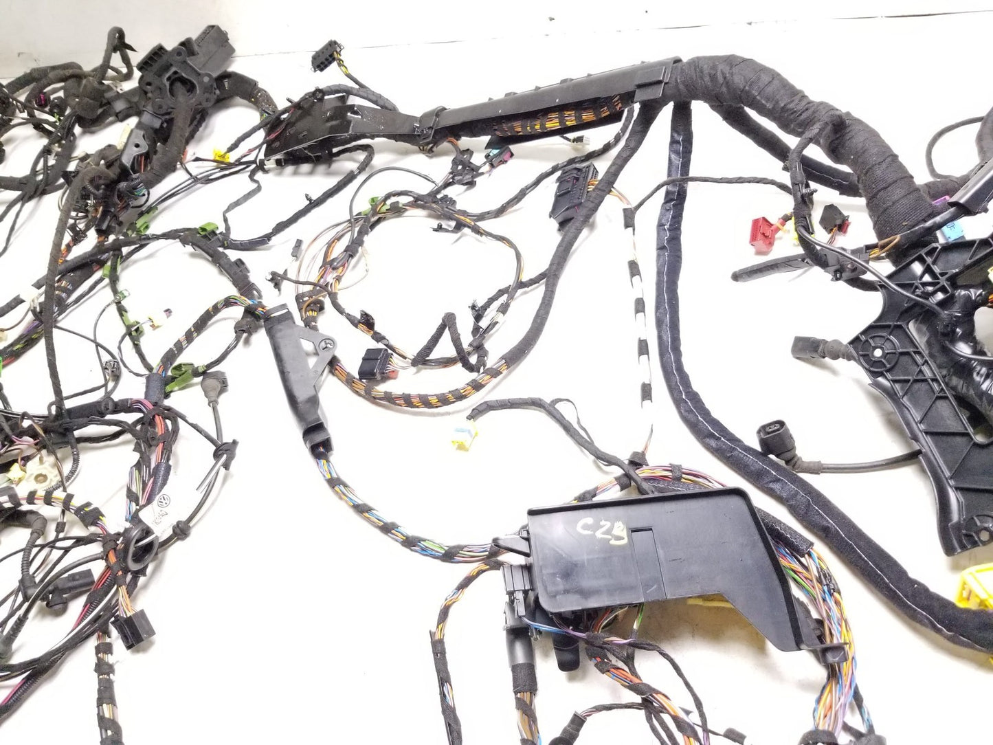 2010 - 2014 VW Golf GTI Interior Floor Wire Harness W/ Body Comfort Module OEM