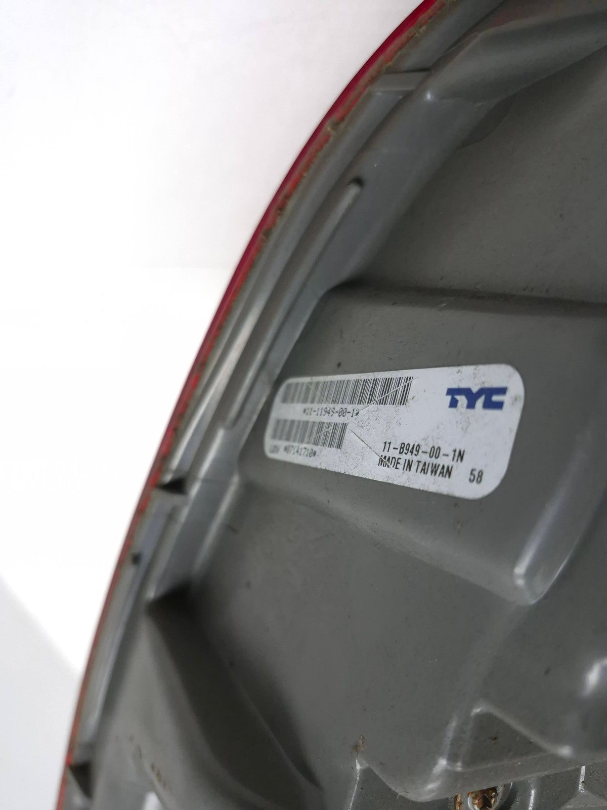 2014 Hyundai Accent Left & Right Tail Light OEM