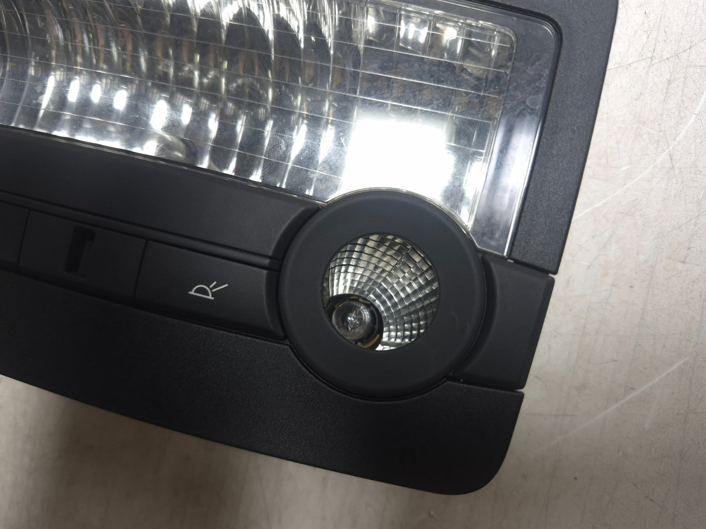 2008 BMW X6 E71 Rear Overhead Dome Light Lamp OEM