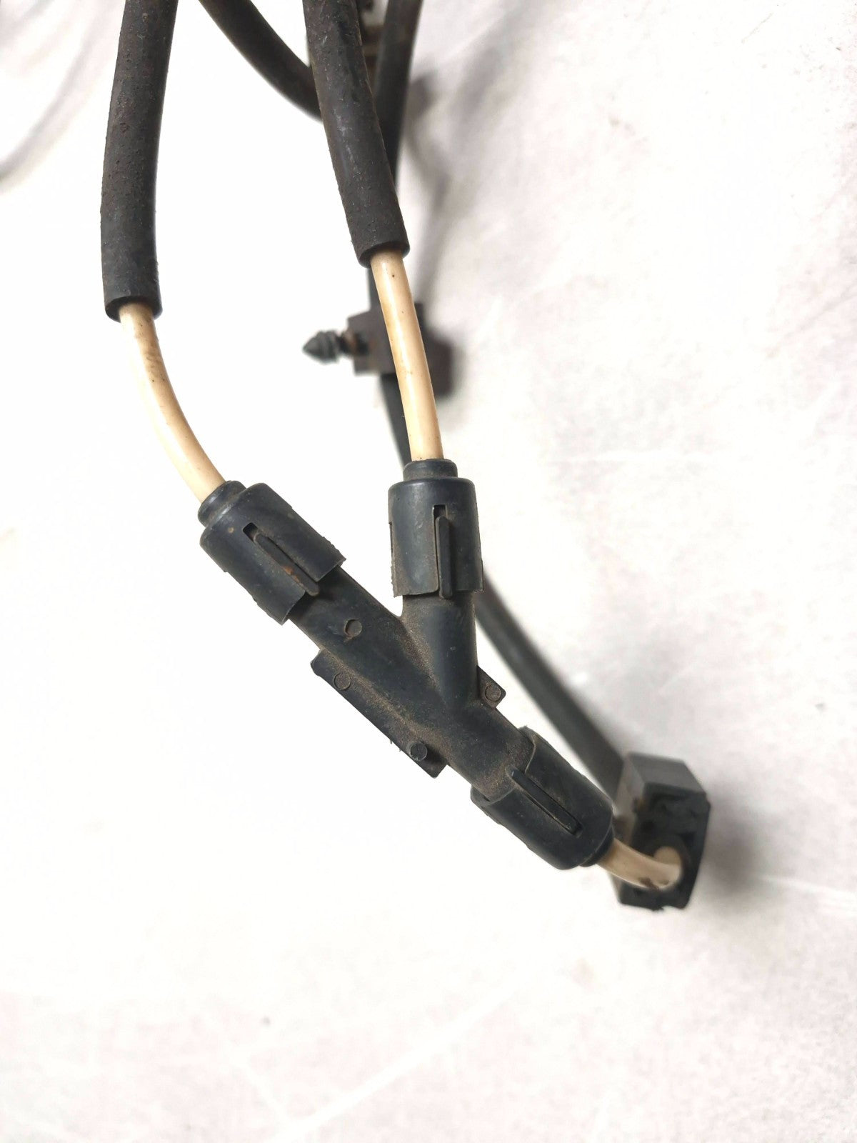 2007 Lincoln Navigator Fuel Hose Pipe Line OEM