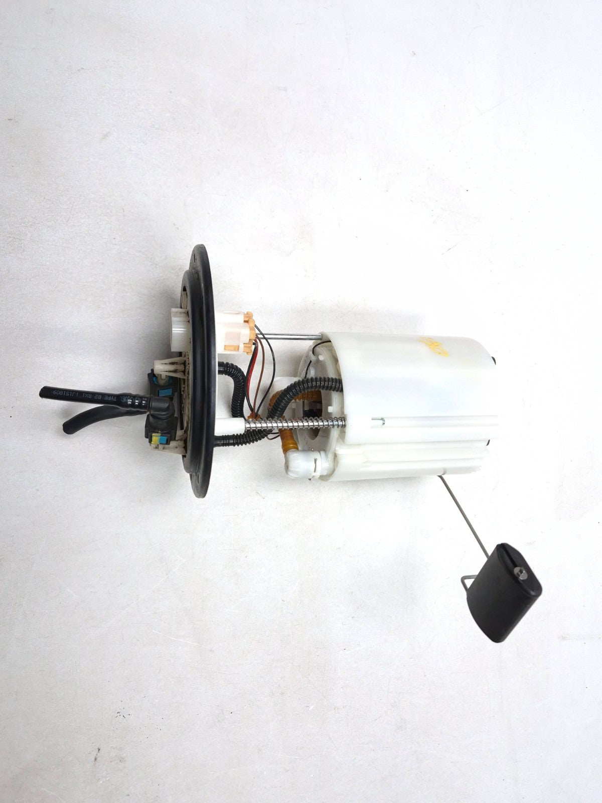 2013 Hyundai Genesis Coupe Fuel Pump Assembly OEM