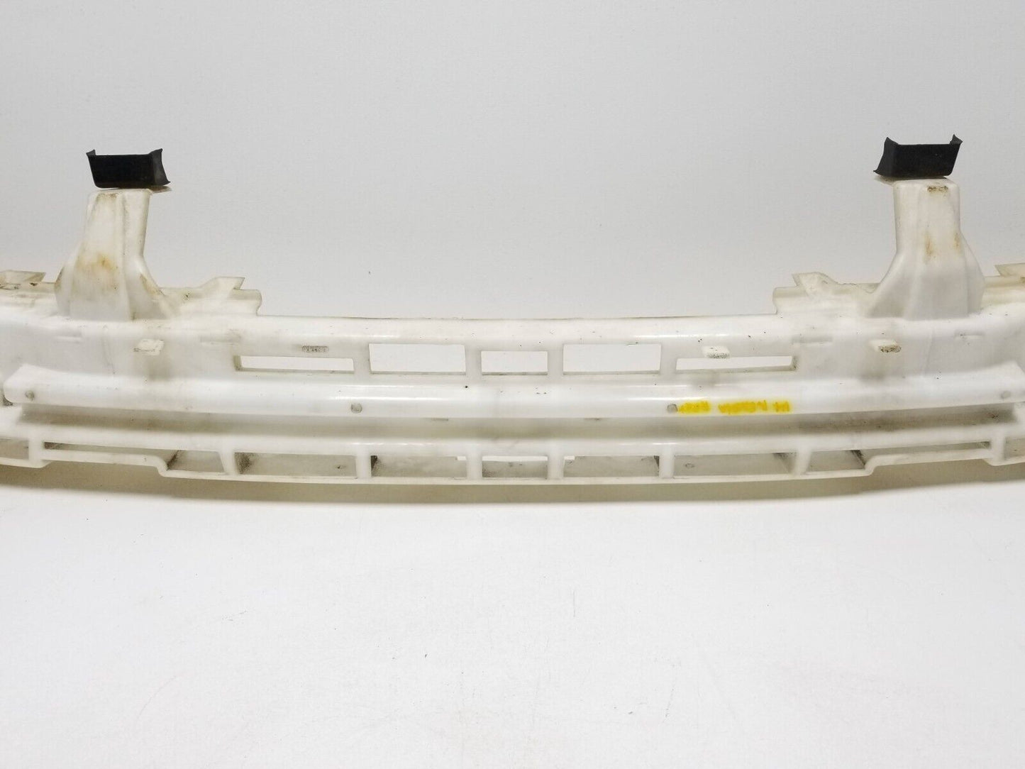 13 14 15 GMC Acadia Rear Bumper Center Bracket Support OEM