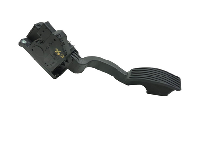 2014 Fiat 500l Accelerator Pedal OEM