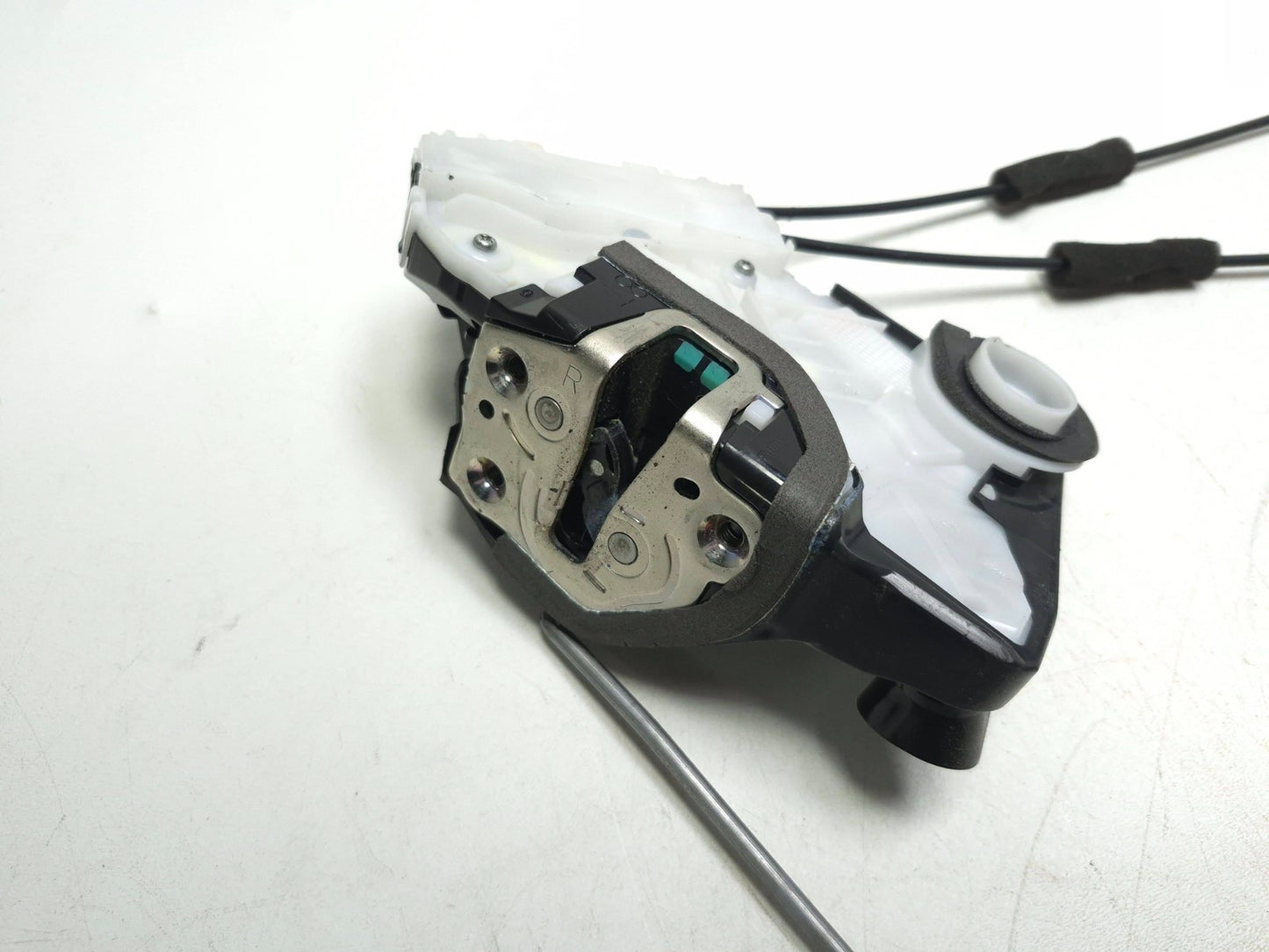 2022 Subaru Crosstrek Front Door Lock Latch Actuator Right Passenger Side OEM