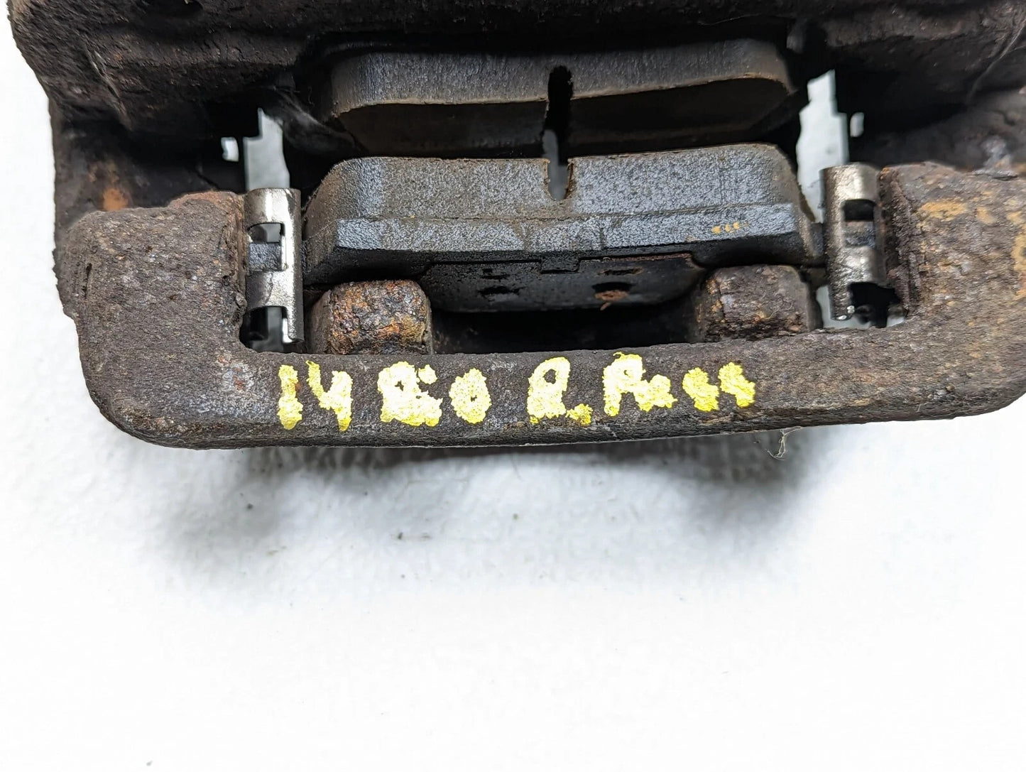 2014 Kia Rio Brake Caliper Rear Left & Right Pair OEM