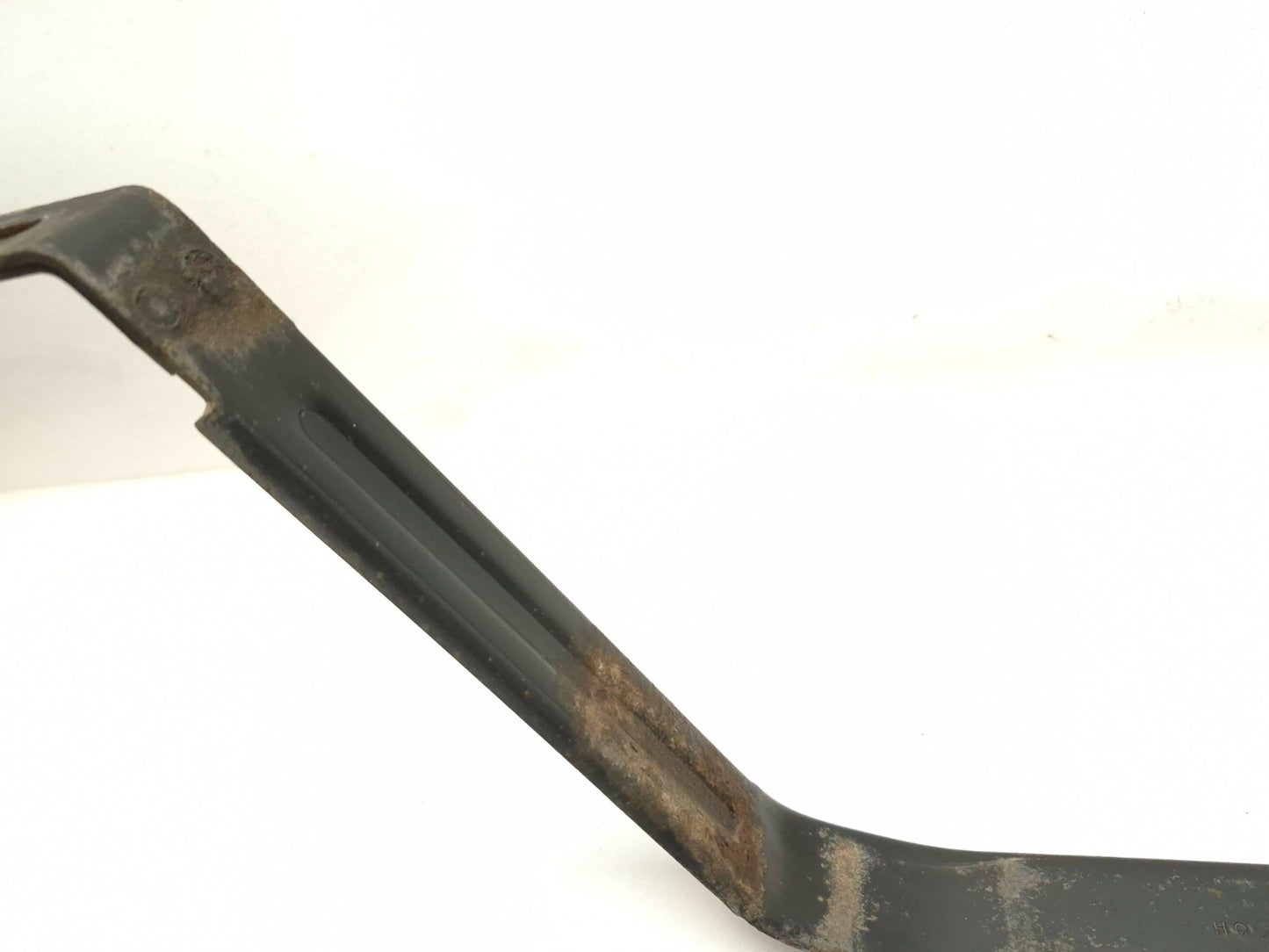 2012 Hyundai Sonata Fuel Tank Strap Bracket 2pcs OEM