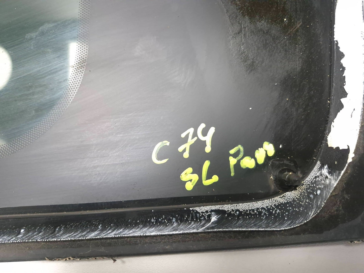 2016 Ford Transit Connect Rear Sliding Door Window Glass Passenger Side Rh OEM