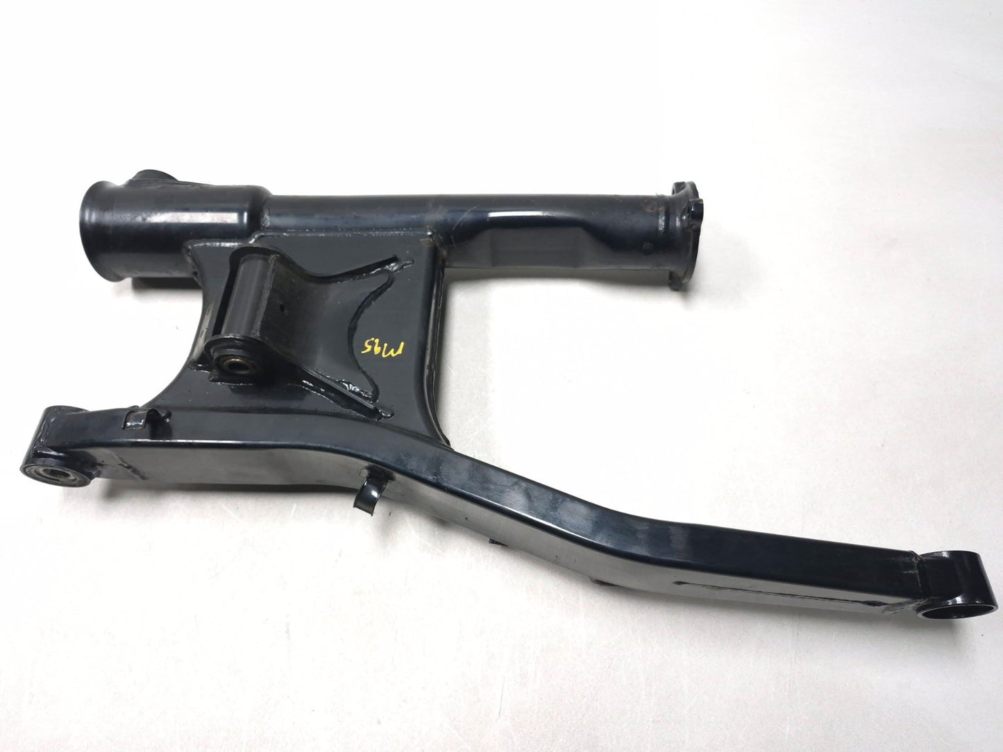 1999 Suzuki Intruder 1500 Swing Arm OEM