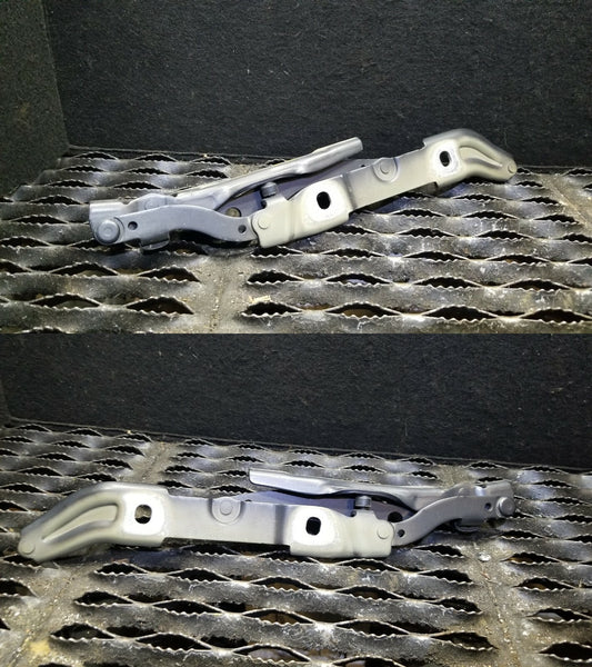 09 10 11 BMW 328xi E90 Sedan Trunk Hinge Mount Support Left & Right Pair OEM