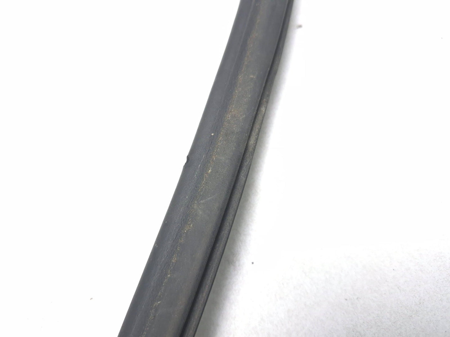 2007 Honda Fit Rear Door Weatherstrip Seal Passenger Side Right 4pcs OEM