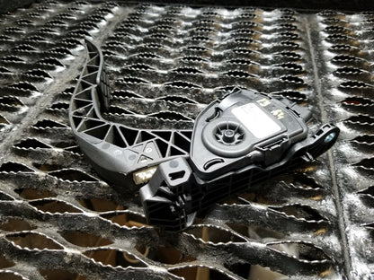 13 14 15 16 Audi A4 2.0l Gas Pedal Accelerator OEM