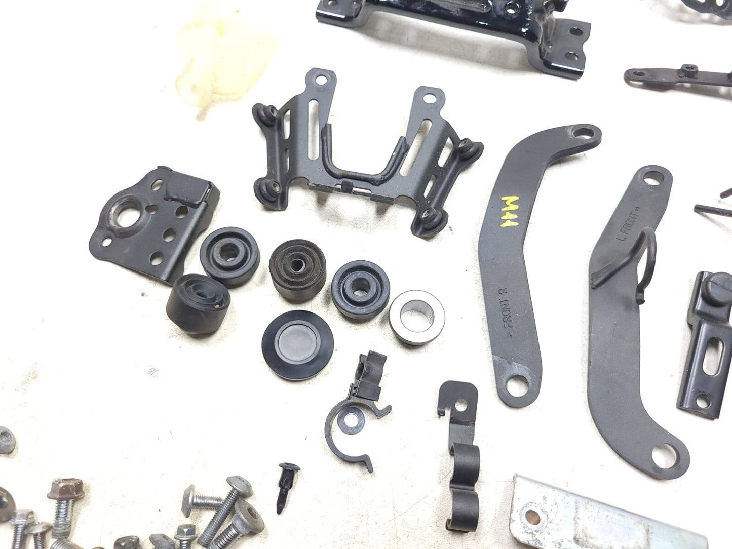 19 - 23 Kawasaki Z400 Er400 Misc Bolts Hardware Screws Brackets OEM