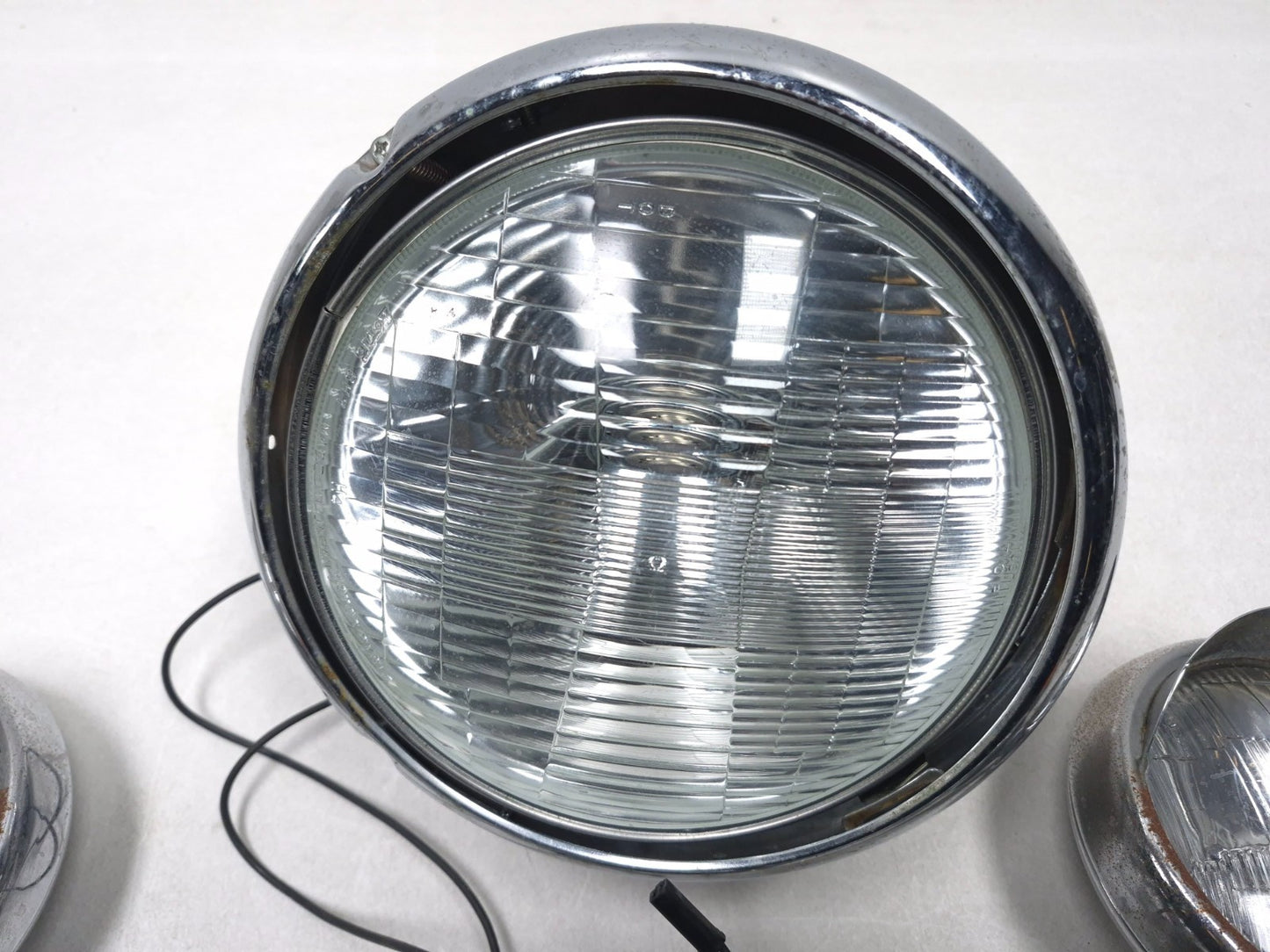 1999 Suzuki Intruder 1500 Headlamp & Turn Signal & Bracket Assy OEM