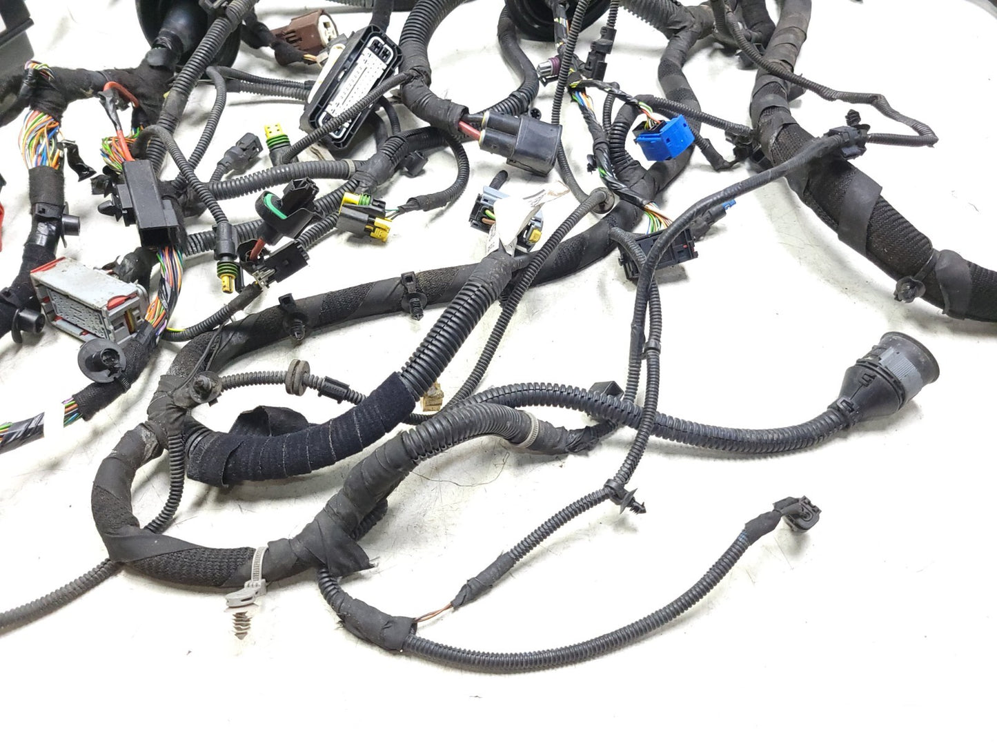 2017-2023 Alfa Romeo Stelvio Main Wire Harness With Fuse Box OEM