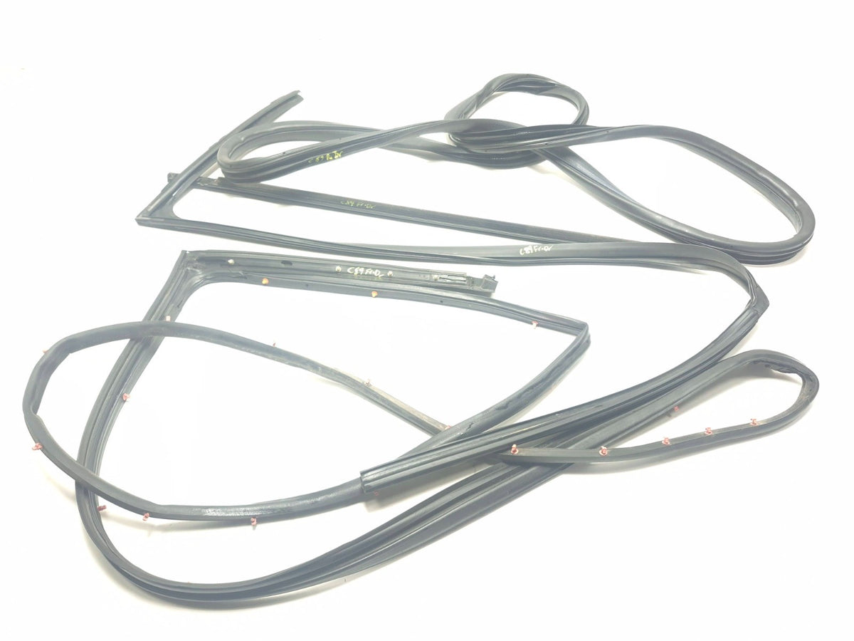 2008 Acura Tl Type-s Front Door Weatherstrip Seal Driver Side 72365-sep-a11 OEM
