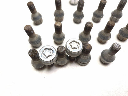 2013 Fiat 500 Turbo Wheel Bolt & Locking Nut 17pcs OEM