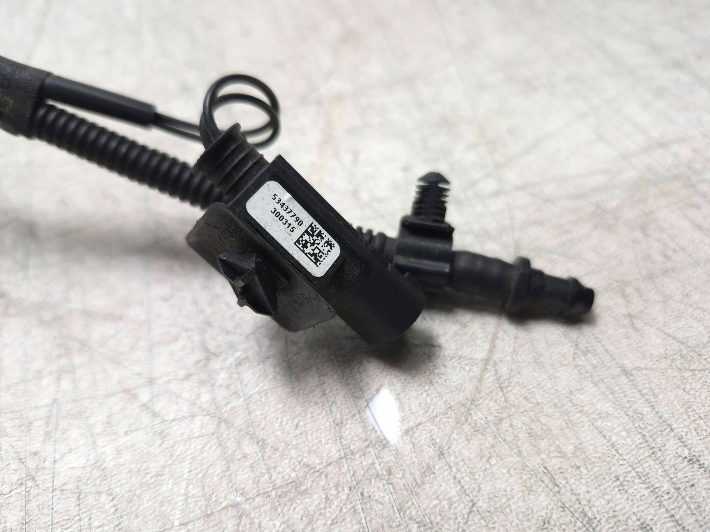 2013 BMW 328i F30 Front Windshield Wash Spray Nozzle OEM