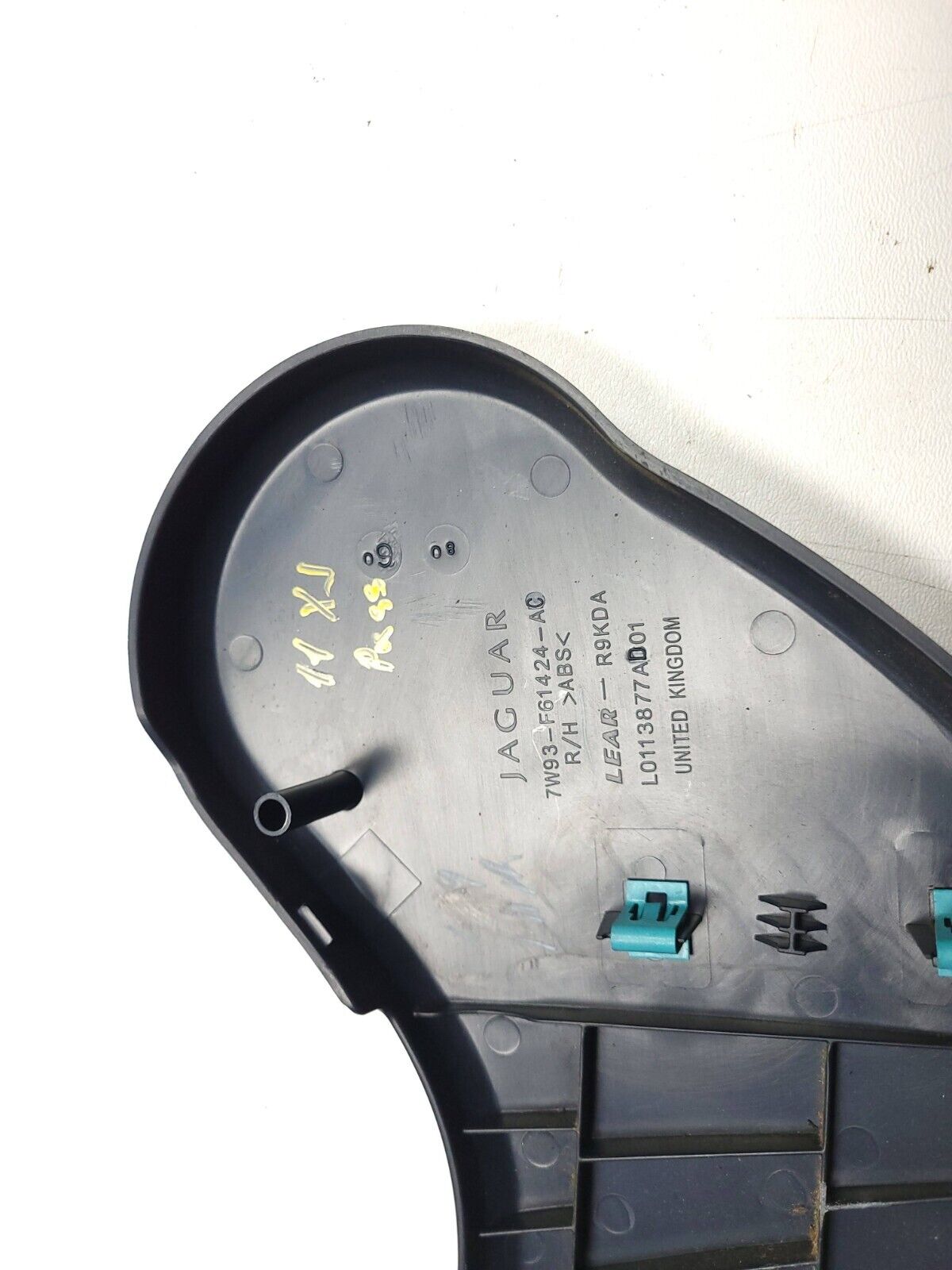 2010-1019 Jaguar XJ Front Seat Side Cover Trim & Switch Passenger Right 6pcs OEM
