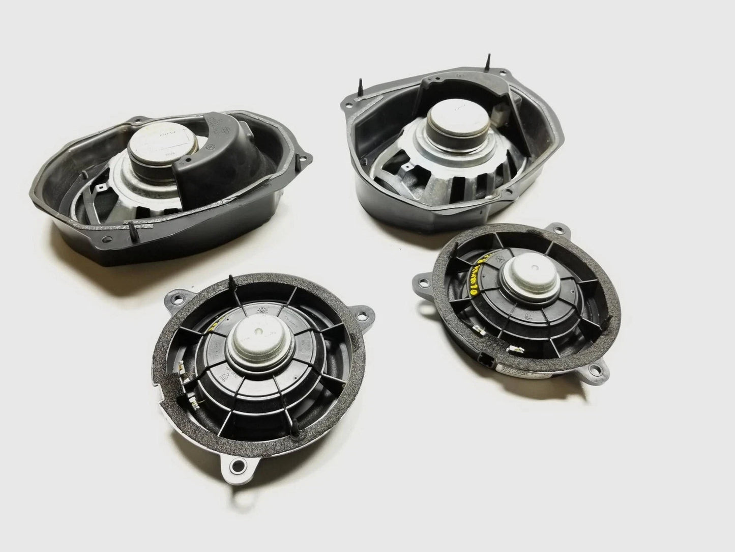 2008 Nissan Armada Door Audio Speaker 4pcs OEM