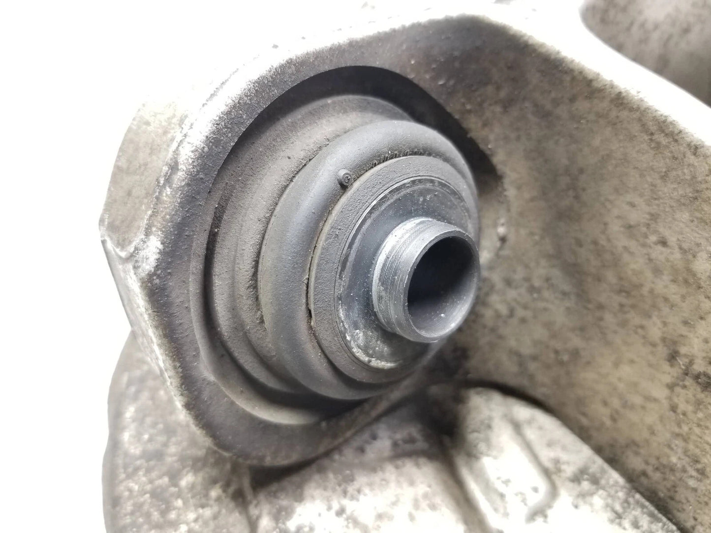 2011 BMW X5 E70 Rear Spindle Knuckle Wheel Hub Driver Side Left OEM