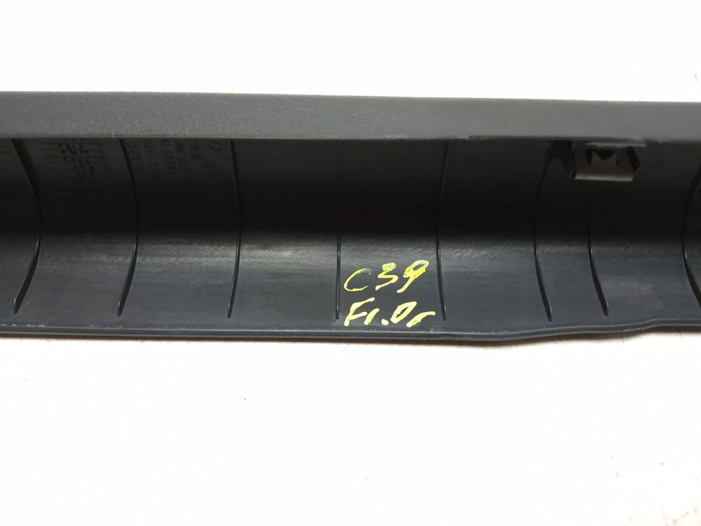 2014 Hyundai Accent Front Sill Plate Left And Right OEM