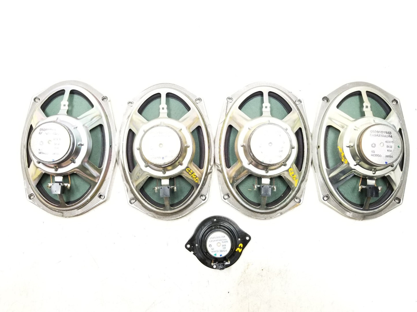 2013 Chrysler 200 Audio Speaker 5pcs OEM