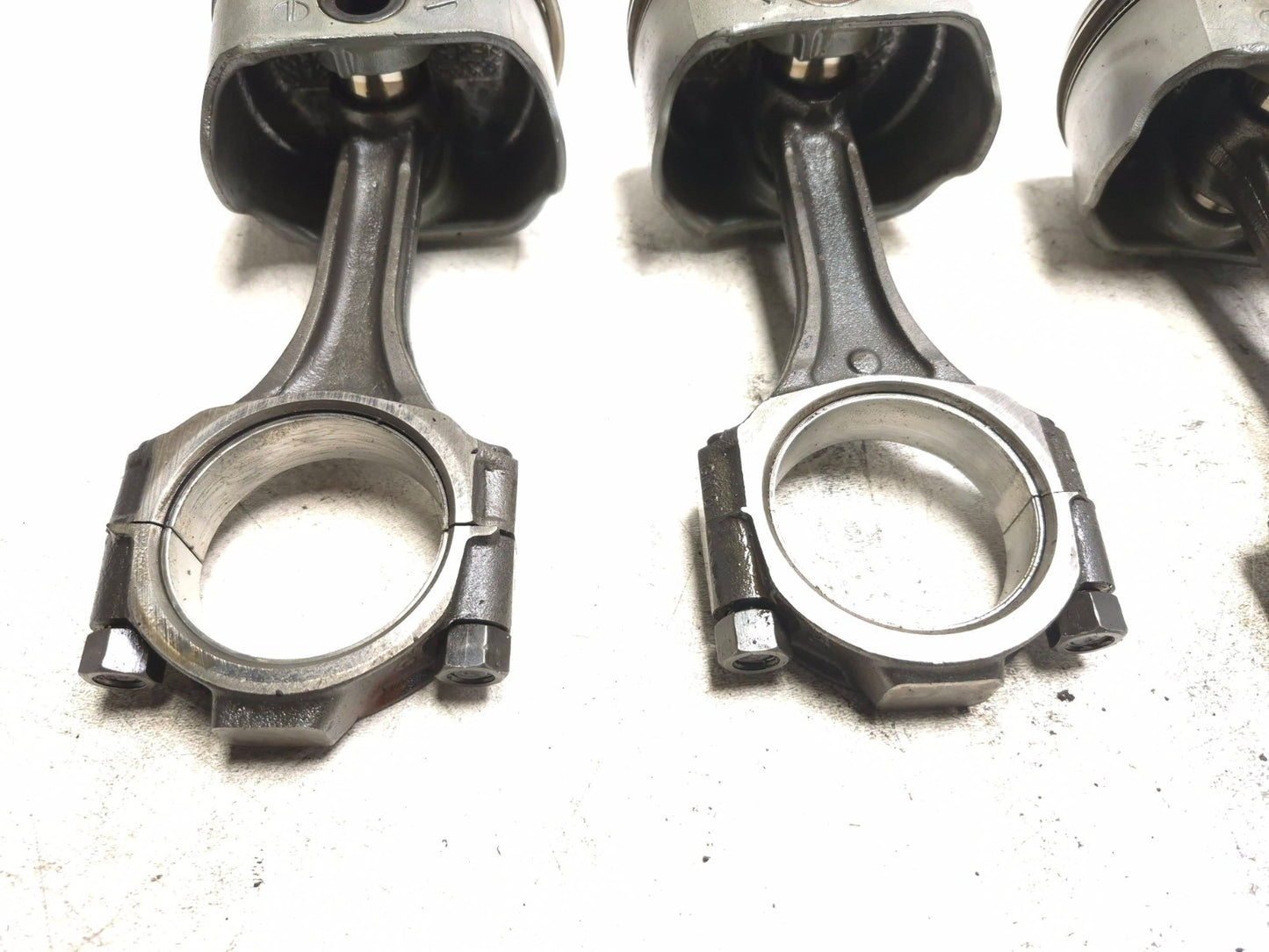Yale Forklift V6 4.3l Engine Piston W/ Connecting Rod 6 Pcs OEM