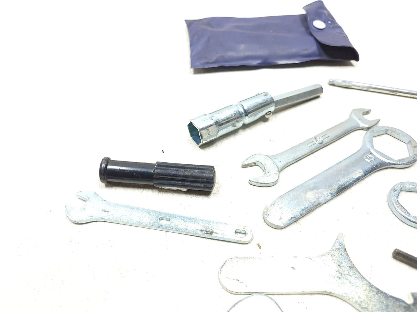 2002 Honda Magna Vf 750c Tool Set OEM