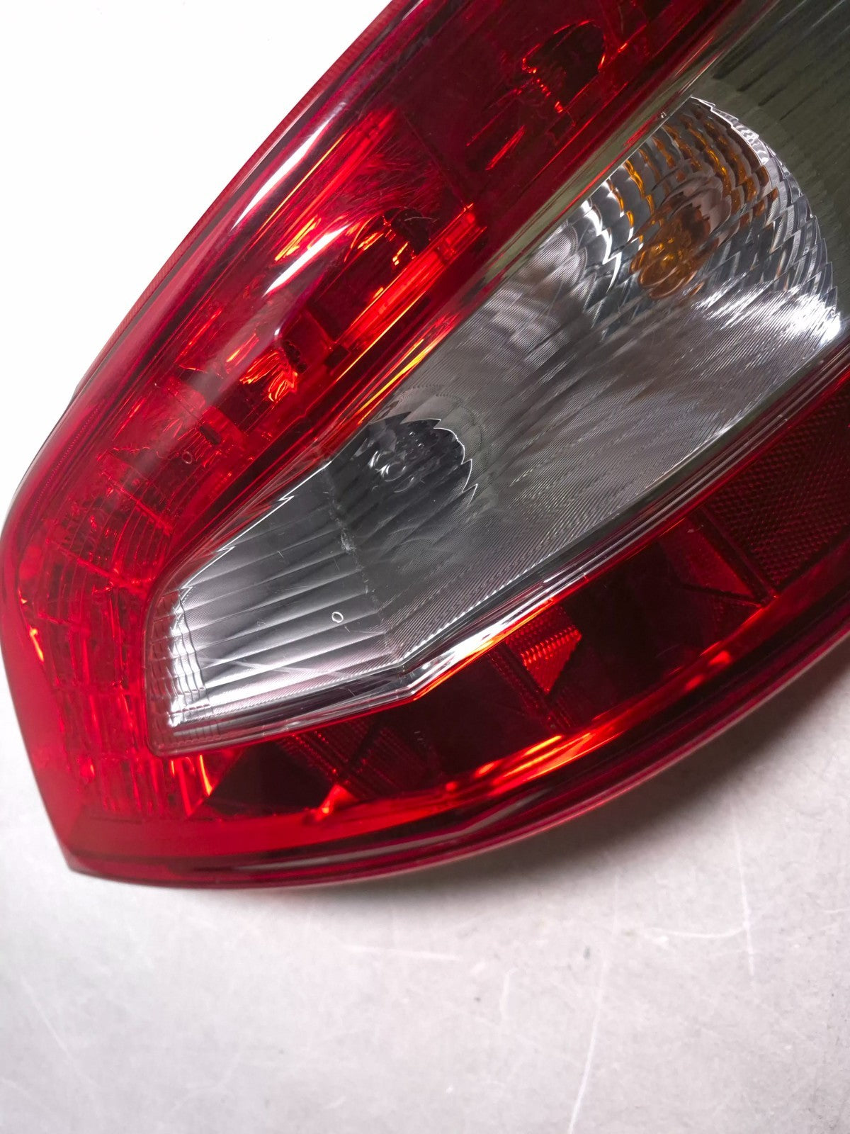 2010 Nissan Maxima Sv Rear Tail Light 2pcs OEM
