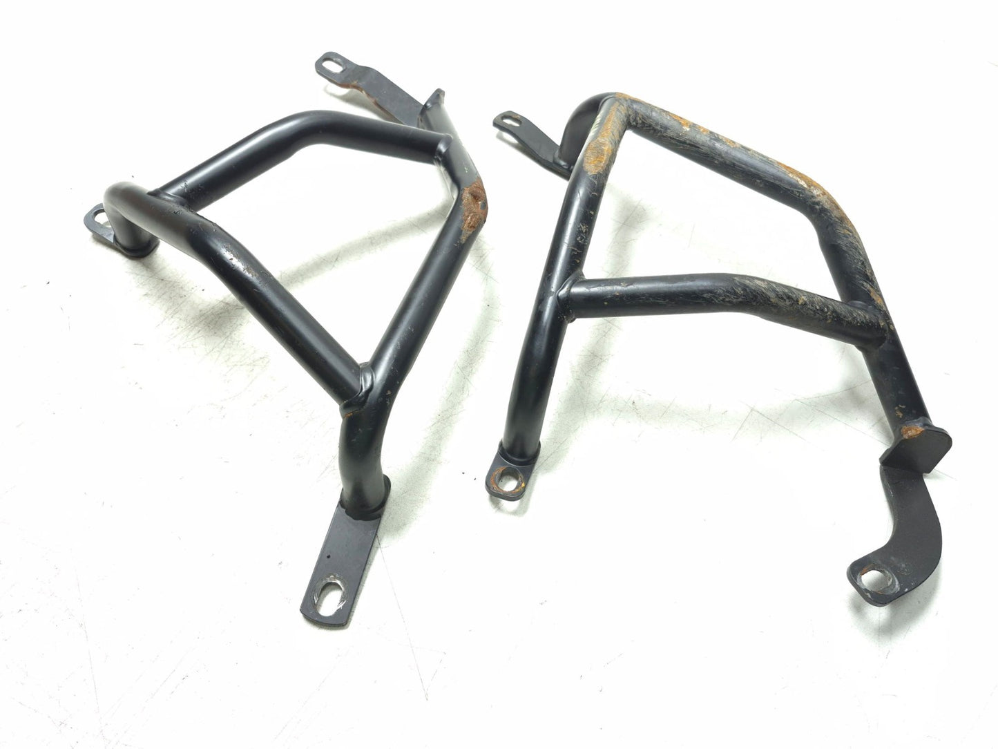 2019 Kawasaki Z400 Er400d Engine Guard Crash Bar Left & Right Pair OEM
