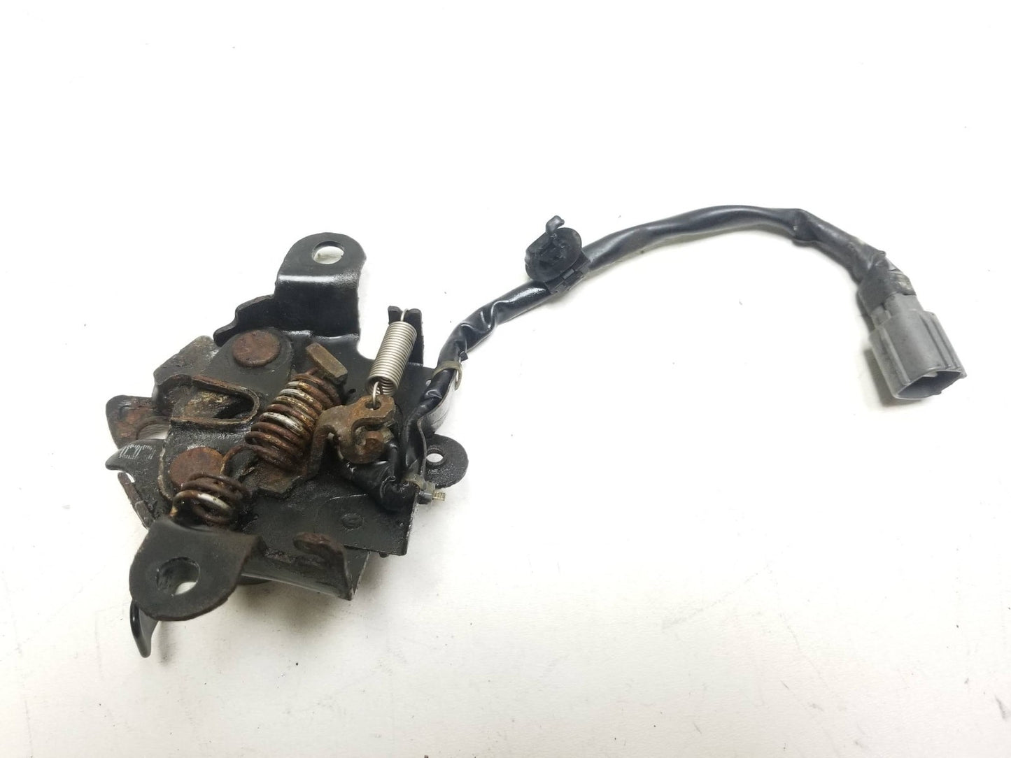 11-17 Lexus CT200h Hood Lock Latch Actuator Oem✅