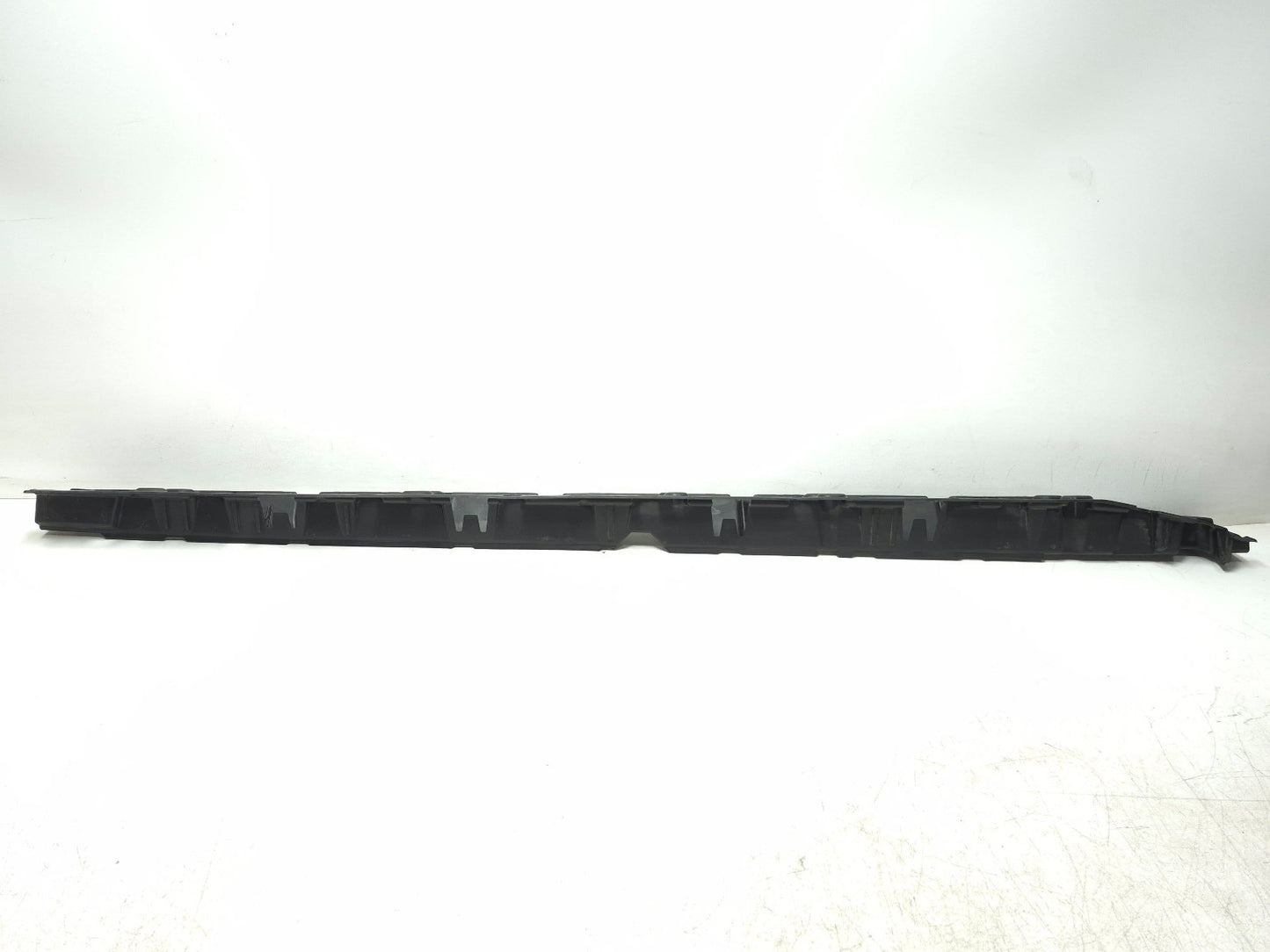 2008 BMW X6 Front Left Skirt Rocker Panel Mount Bracket OEM