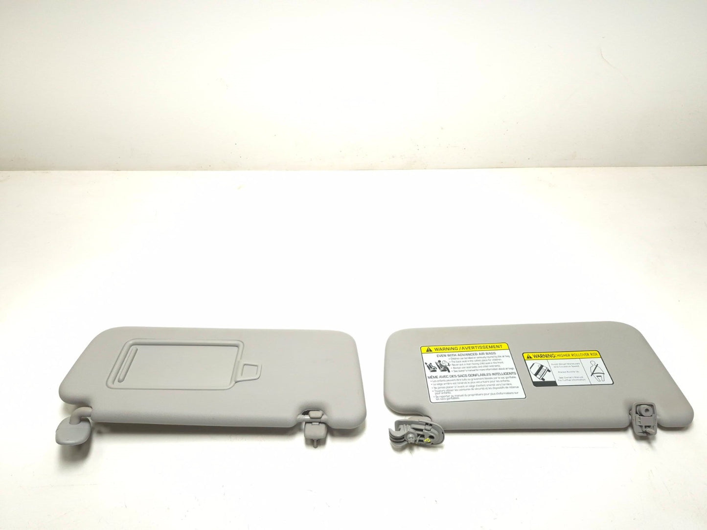 2019 Hyundai Kona Sun Visor Left & Right Pair OEM
