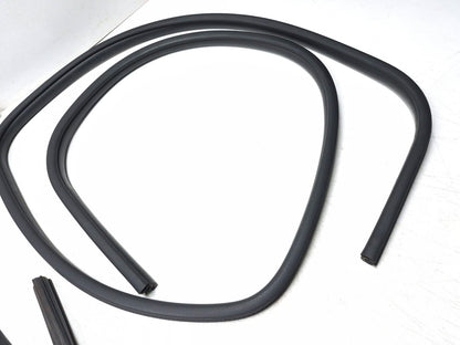 2017 Dodge Journey Rear Passenger Door Weatherstrip Seal 5 Pcs OEM