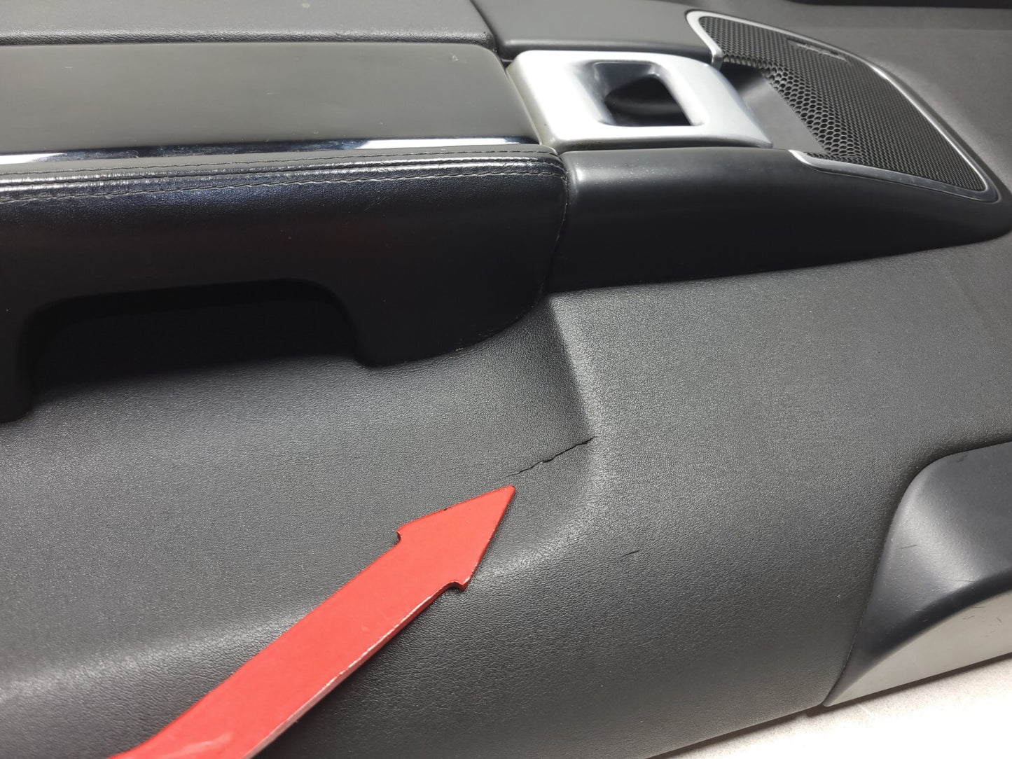 2007 Range Rover Front Door Panel Trim Passenger Side Right OEM