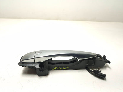 2018 Nissan Altima Front Exterior Door Handle Passenger Side Right OEM