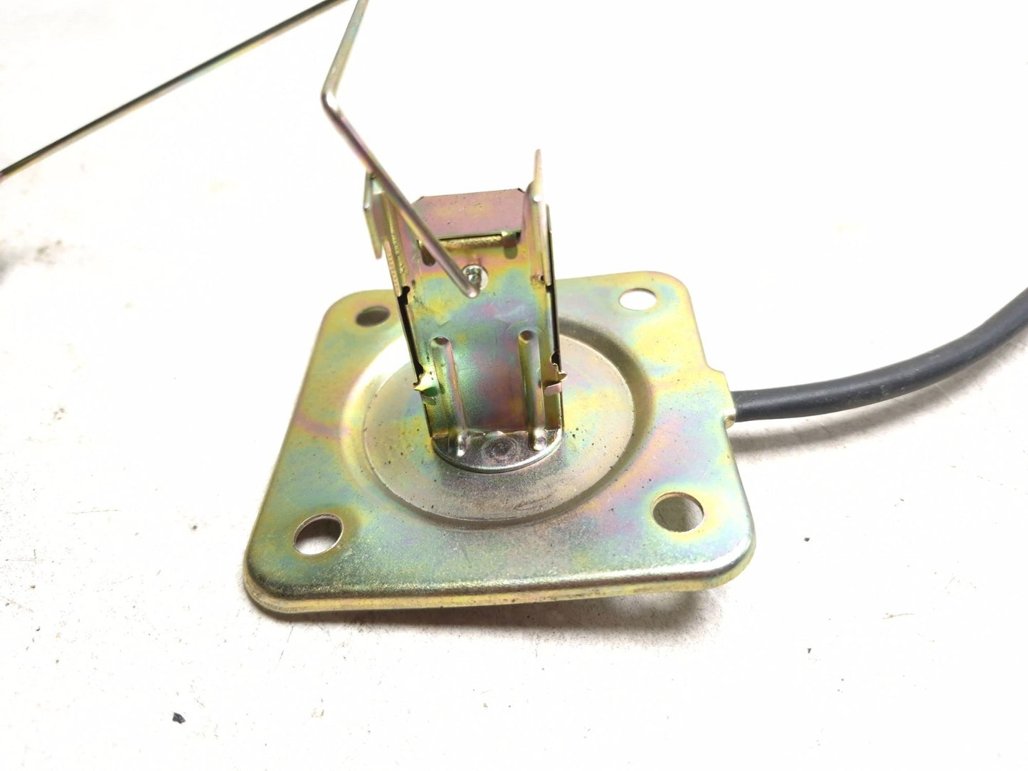 2025 Dongfang Df200stg Fuel Level Sensor OEM