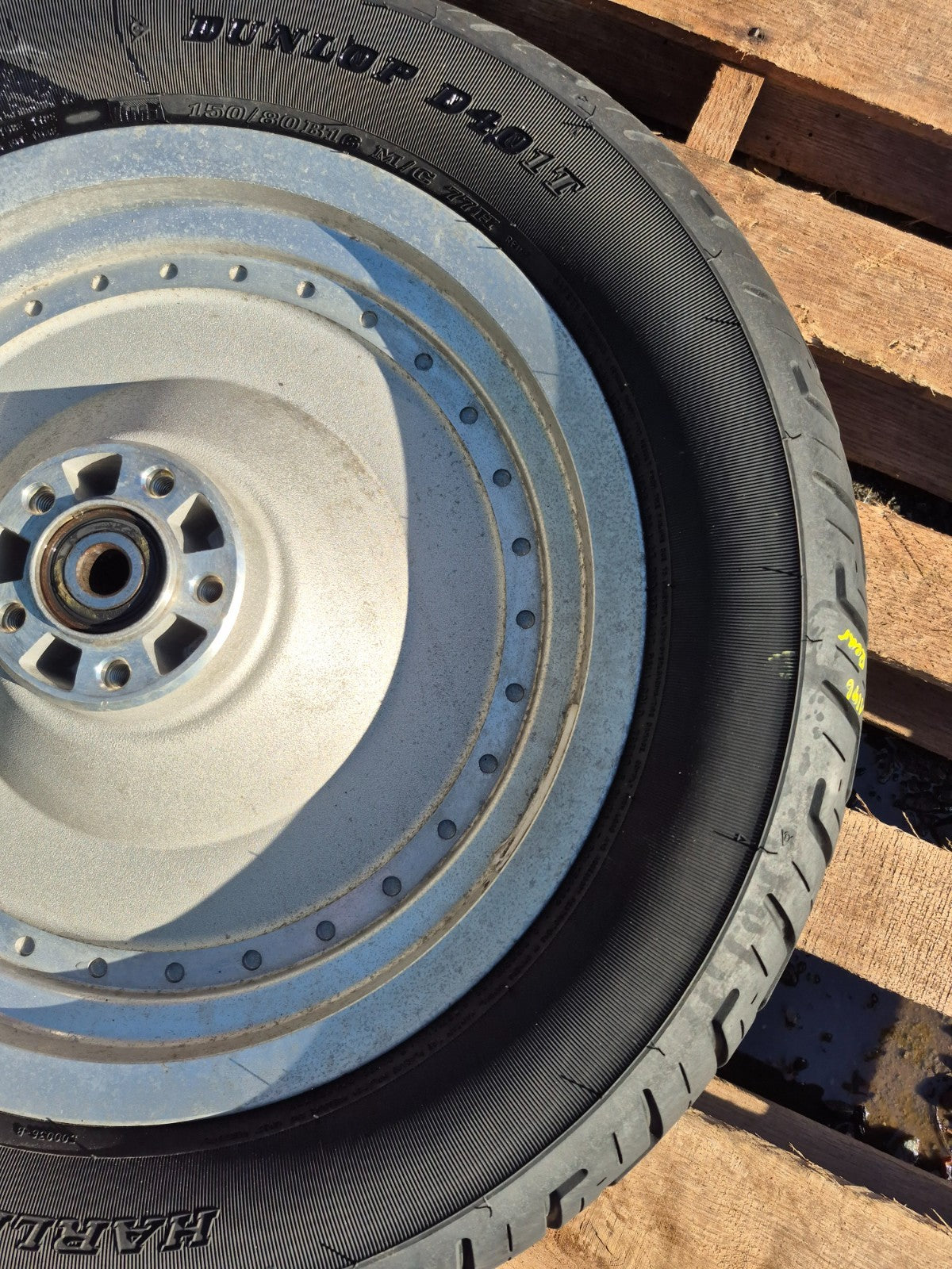 2004 Harley-davidson Sportster Xl883 Wheel Rim & Tire Front & Rear *straight*