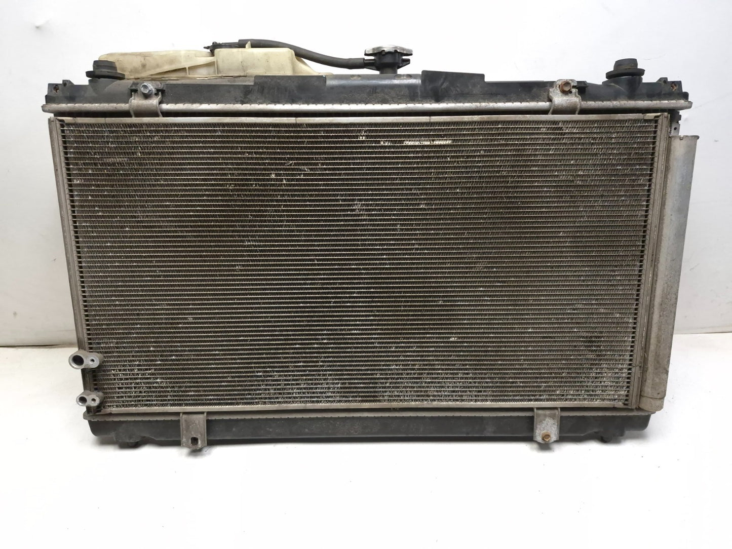 2012 Toyota Camry Front Engine Radiator Dual Fan Motor W/ Reservoir OEM