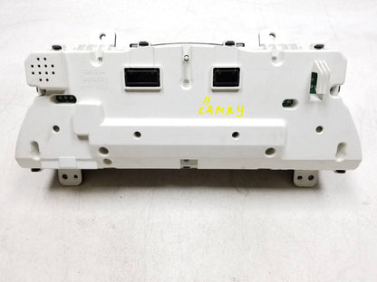 2010-2011 Toyota Camry Speedometer Instrument Cluster Gauges  2.5l OEM