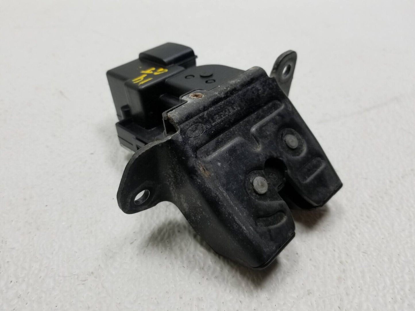 14 15 16 17 Hyundai Elantra Gt Trunk Lock Latch Actuator OEM
