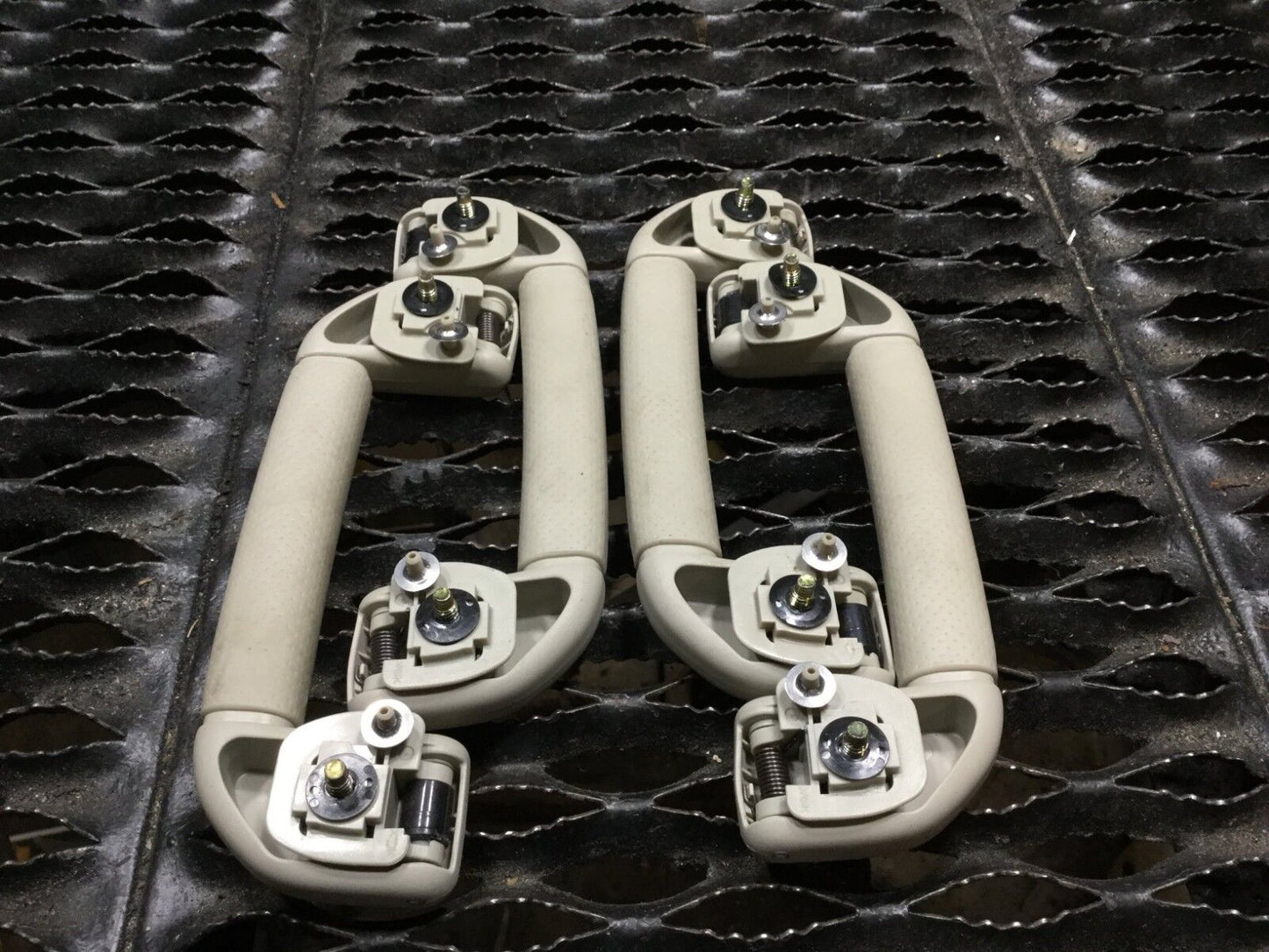 06 07 08 09 10 Infiniti M45 M35 Roof Grab Handle 4pcs OEM