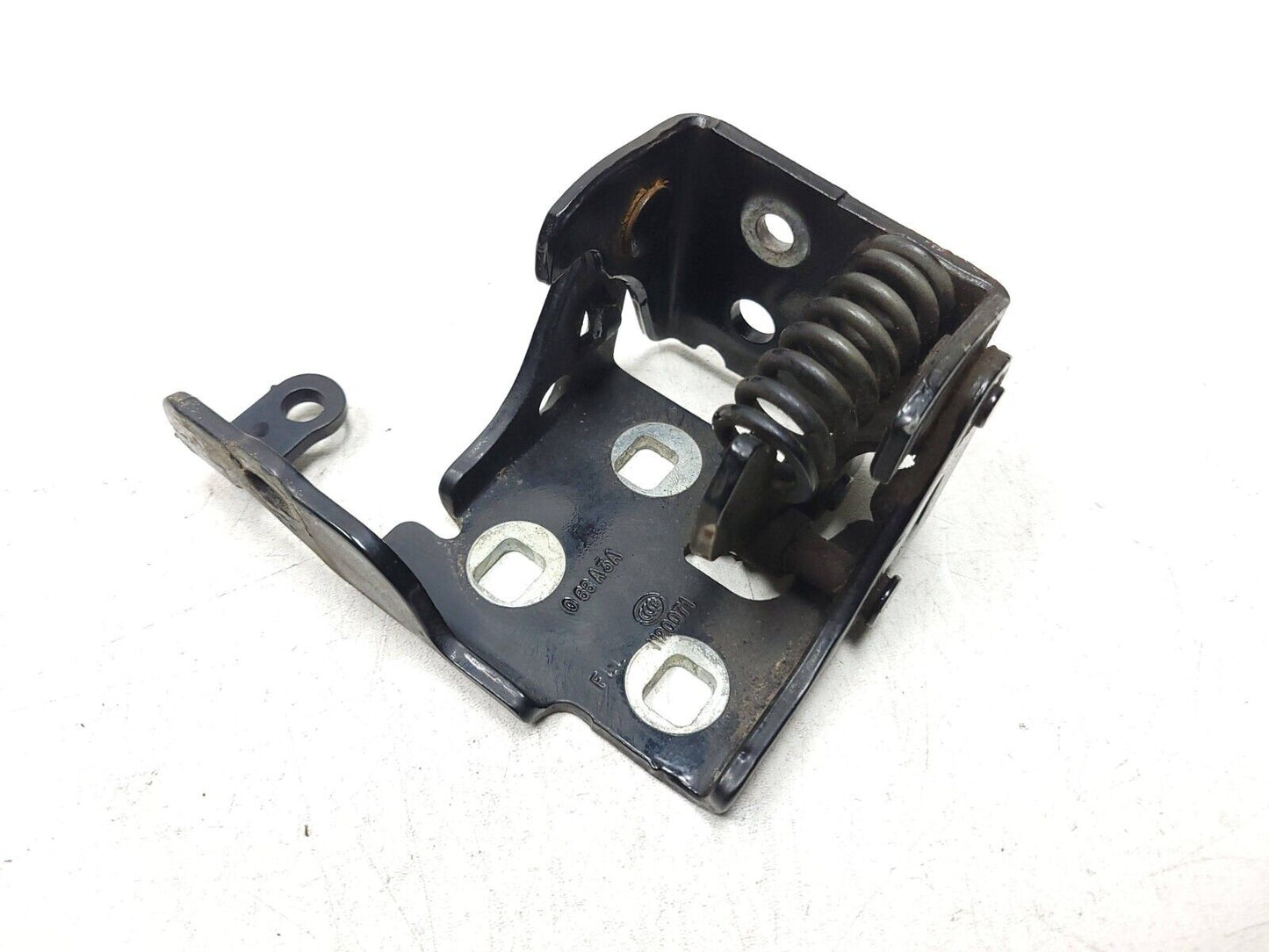 10-14 Chevrolet Suburban Door Hinge Driver Side Left OEM