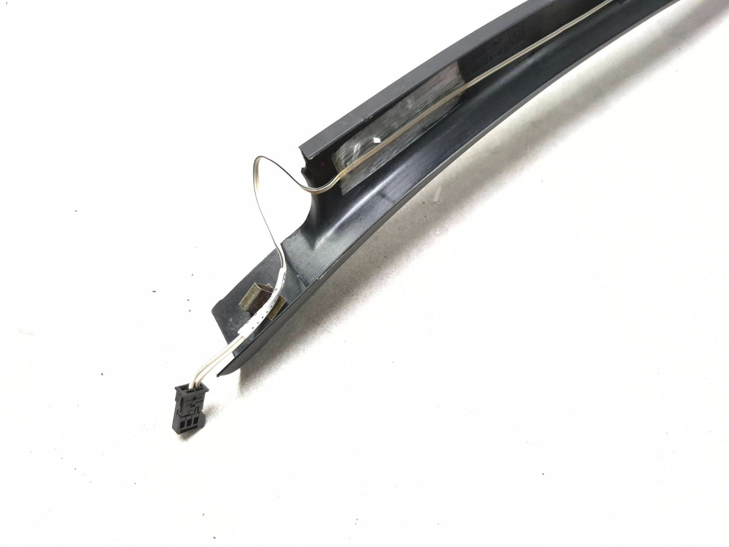 2005 BMW 325i Door Window Frame Trim 4pcs OEM