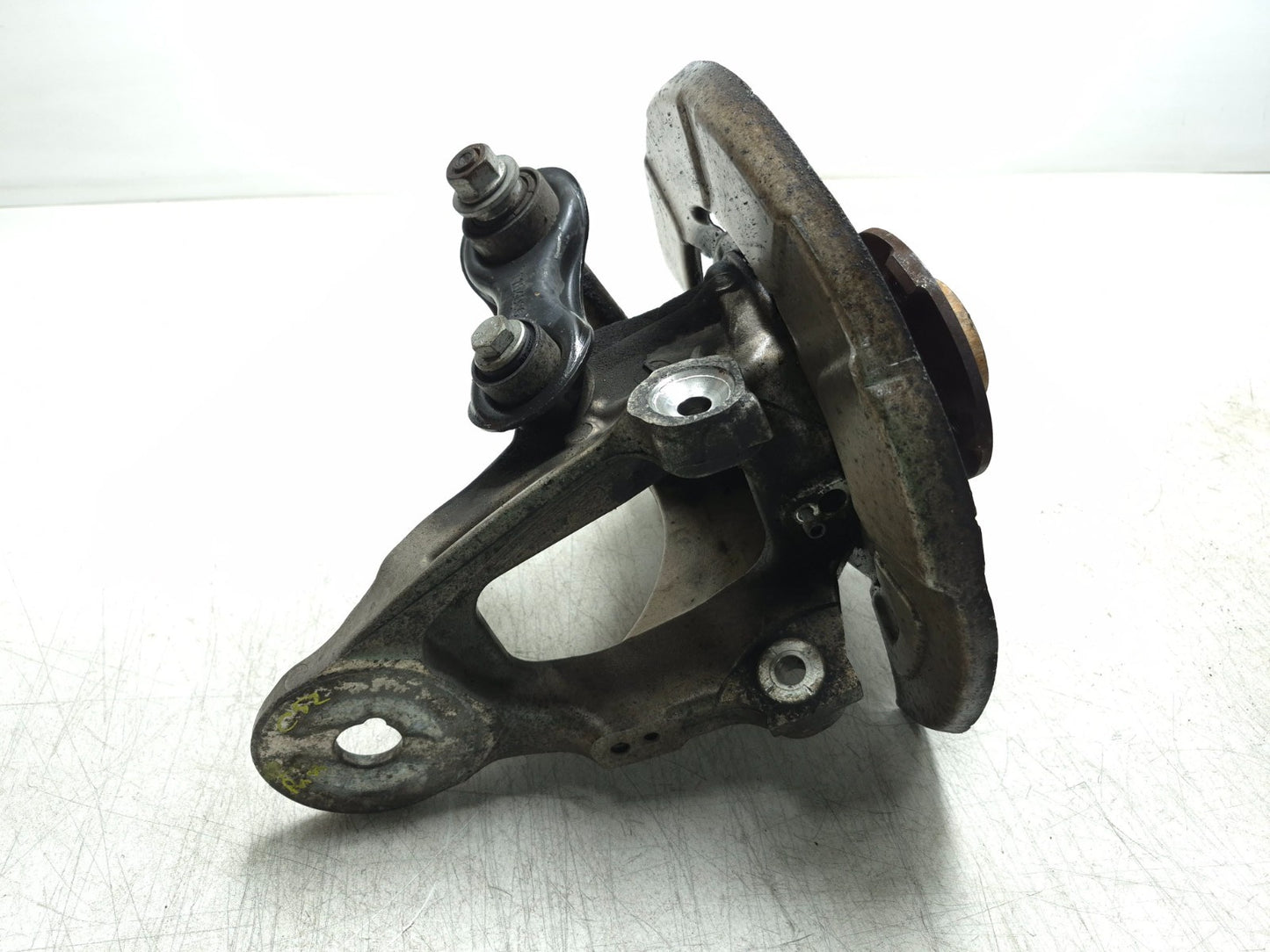 2008 BMW X6 E71 Rear Spindle Knuckle Wheel Hub Passenger Side Right OEM