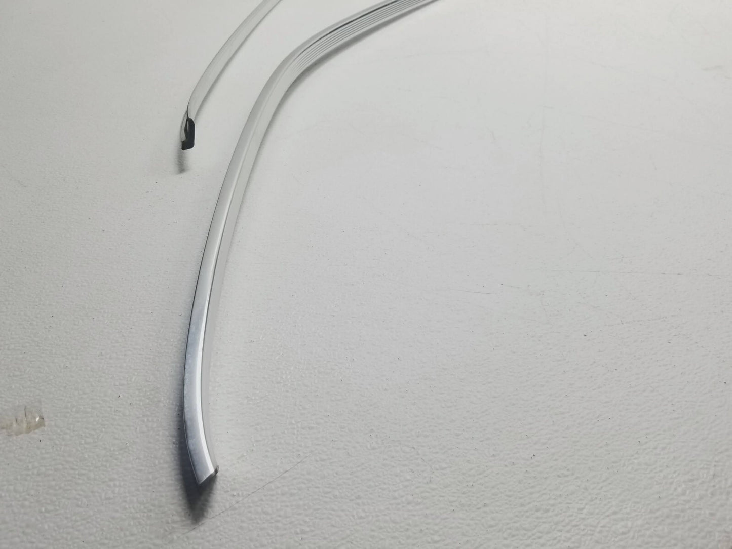 2014 Mercedes E350 Roof Side Molding 2pcs OEM