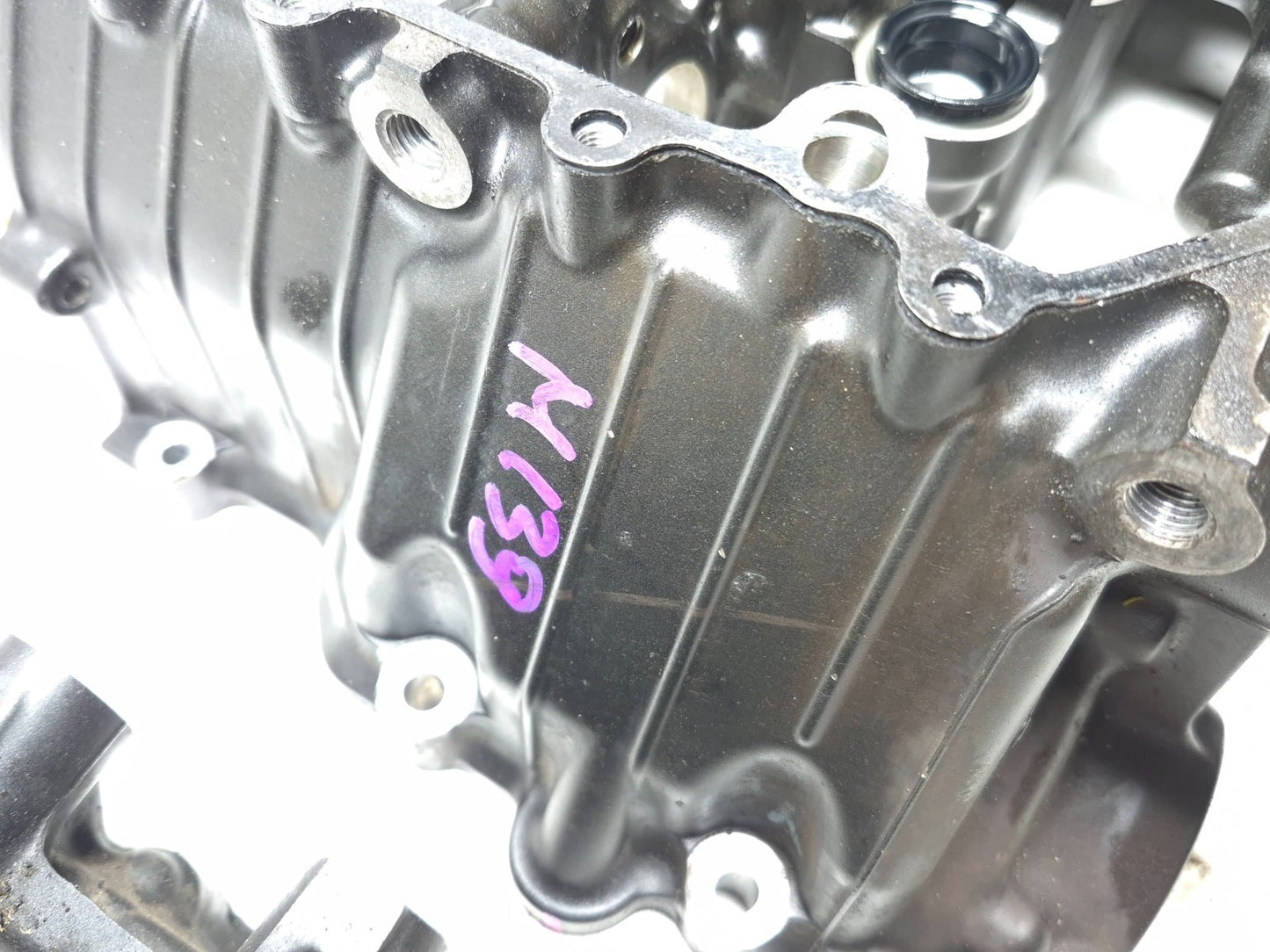 2023 Kawasaki Ninja 400 Ex400 Engine Motor Crankcase Pair OEM
